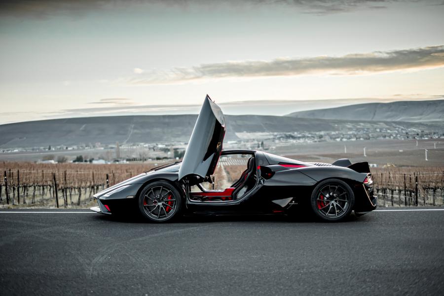  SSC Tuatara 2020 года  (фото 7 из 17)